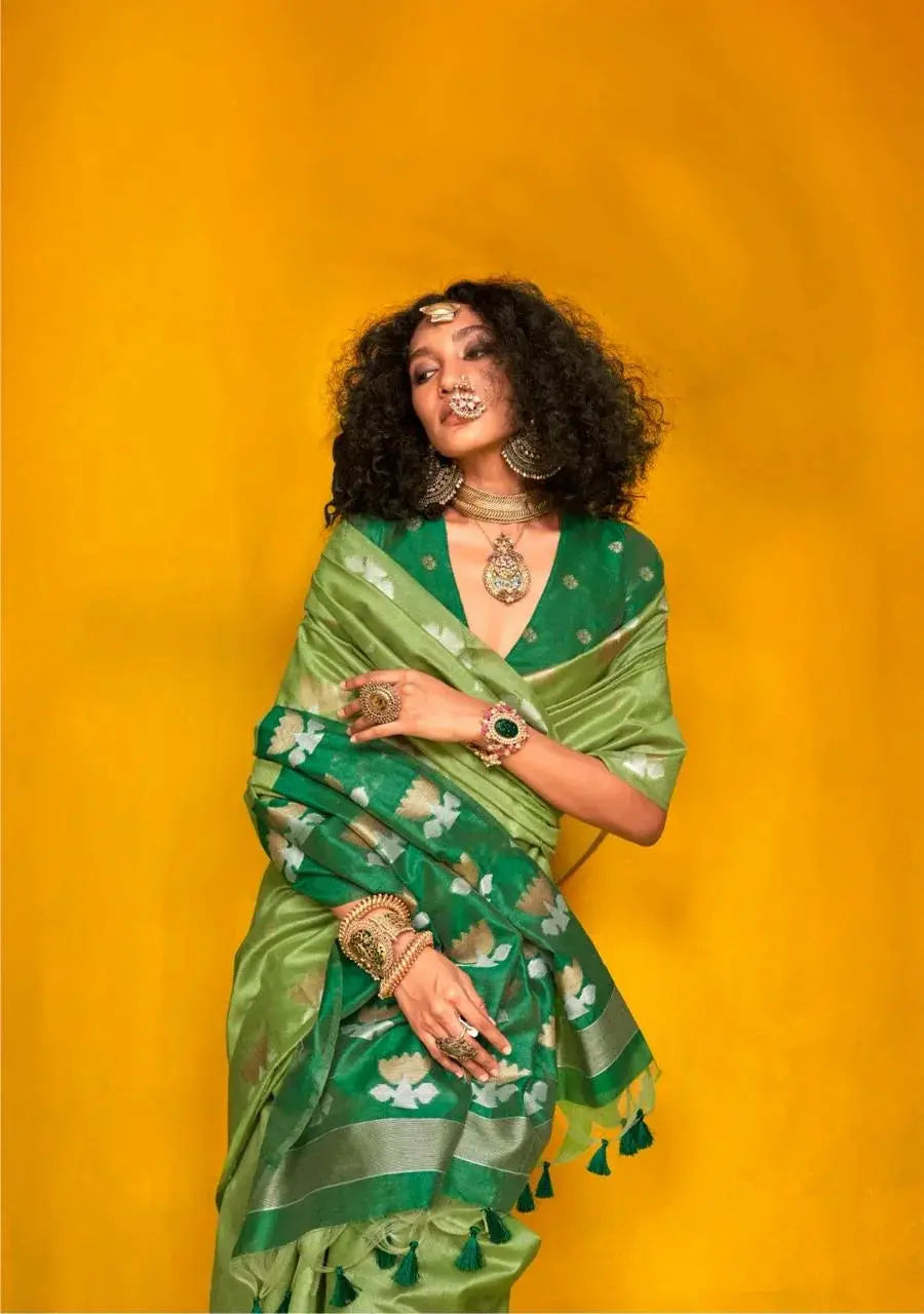 Green Printed Tussar Silk Saree - Kalyanja